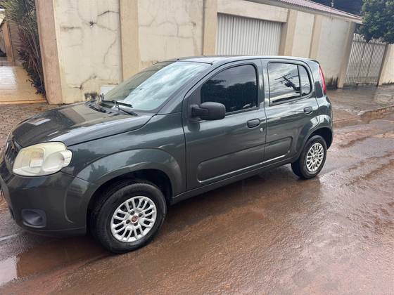 FIAT UNO 1.0 EVO VIVACE 8V FLEX 4P MANUAL